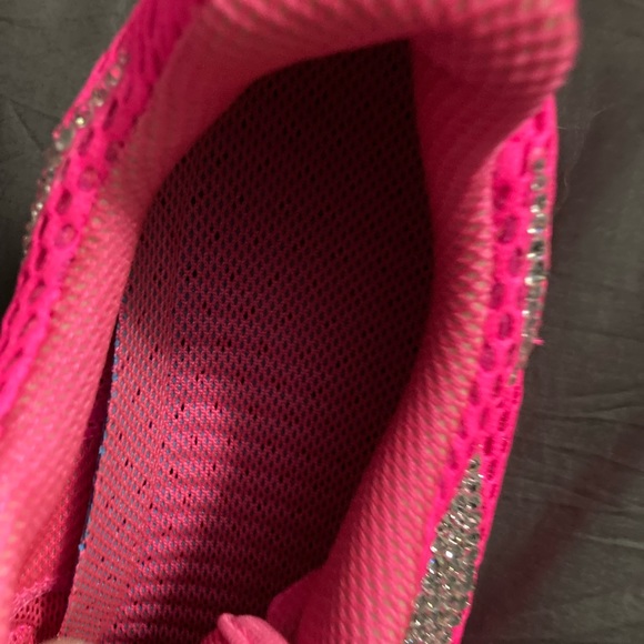 Hot pink swavorski crystal bling shoes - Picture 3 of 8